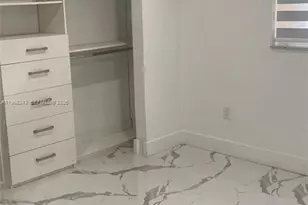 1100 W 35th St, Hialeah, FL 33012 - Photo 6