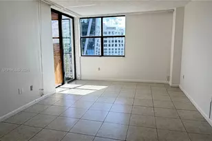 20100 W Country Club Dr, Aventura, FL 33180 - Photo 6