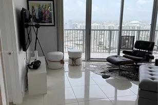 1750 N Bayshore Dr, Miami, FL 33132 - Photo 2