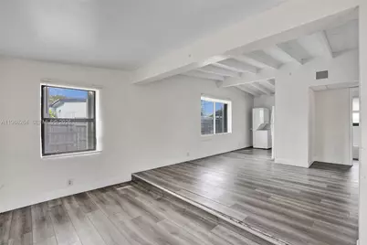 2111 York St, Opa Locka, FL 33054 - Photo 34