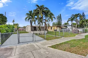 2111 York St, Opa-Locka, FL 33054 - Photo 12