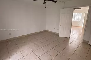 1154 W 35th St, Hialeah, FL 33012 - Photo 6