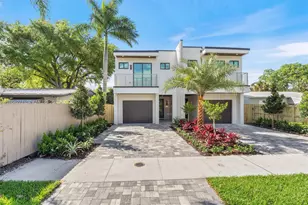 912 SE 13th St, Fort Lauderdale, FL 33316 - Photo 1