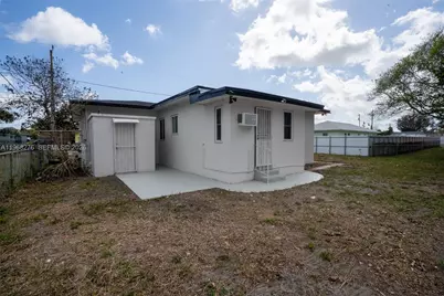 7128 NW 20th Ave, Miami, FL 33147 - Photo 26