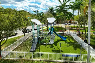 1040 SE 24th Ave, Homestead, FL 33035 - Photo 46