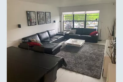 2326 S Cypress Bend Dr #221, Pompano Beach, FL 33069 - Photo 8