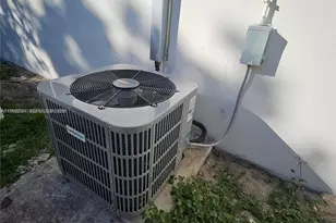 221 SW 53rd Ave, Plantation, FL 33317 - Photo 62