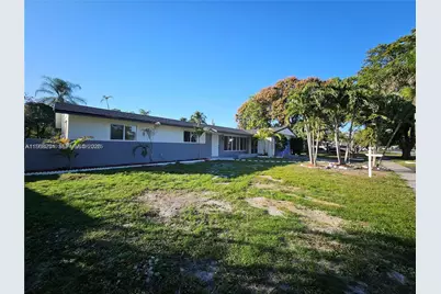 221 SW 53rd Ave, Plantation, FL 33317 - Photo 44