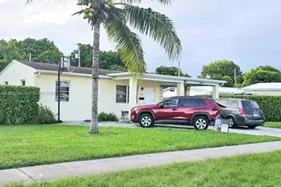 1000 NE 13th Ave, Homestead, FL 33033 - Photo 1