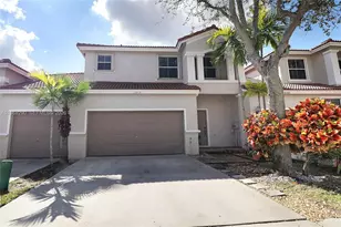 13212 NW 8th St, Pembroke Pines, FL 33028 - Photo 2