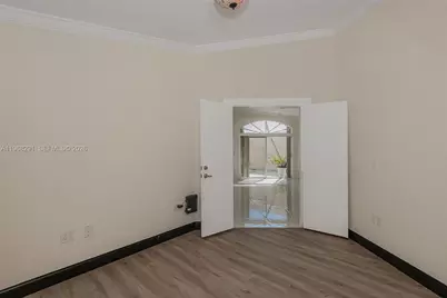 15251 Wilshire Way, Pembroke Pines, FL 33027 - Photo 20