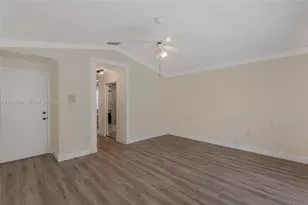 15251 Wilshire Way, Pembroke Pines, FL 33027 - Photo 16