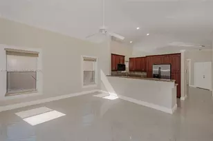 15251 Wilshire Way, Pembroke Pines, FL 33027 - Photo 10