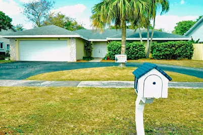 7871 NW 53rd Ct #7871, Lauderhill, FL 33351 - Photo 1