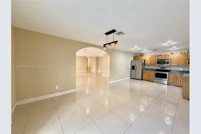 7871 NW 53rd Ct #7871, Lauderhill, FL 33351 - Photo 6