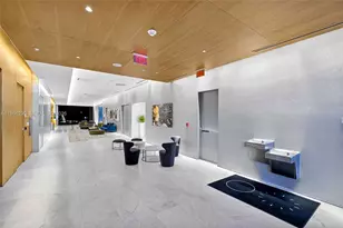 88 SW 7th St, Miami, FL 33130 - Photo 26