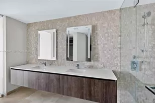 88 SW 7th St, Miami, FL 33130 - Photo 20