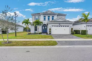 4655 Citron Wy, Palm Beach, FL 33470 - Photo 1