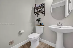 4655 Citron Wy, Palm Beach, FL 33470 - Photo 14