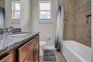 4655 Citron Wy, Palm Beach, FL 33470 - Photo 24