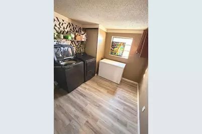 36 Miami Gardens Rd, West Park, FL 33023 - Photo 12