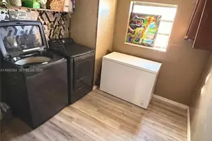 36 Miami Gardens Rd, West Park, FL 33023 - Photo 12