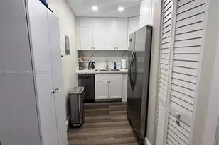 3642 NE 171 St, North Miami Beach, FL 33160 - Photo 16