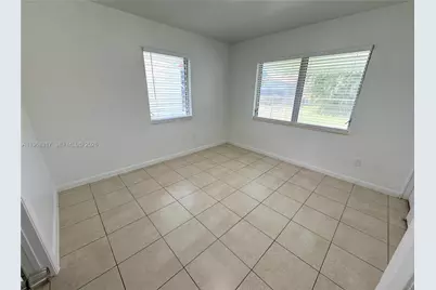 1641 NW 24th Ter, Fort Lauderdale, FL 33311 - Photo 6