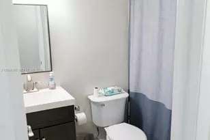 9417 SW 76th St, Miami, FL 33173 - Photo 6