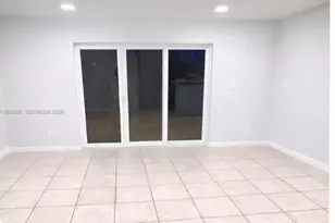 1332 NW 7th Pl, Fort Lauderdale, FL 33311 - Photo 2
