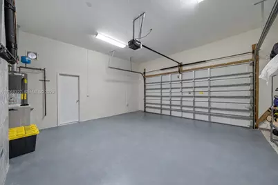 7431 Center Bay Dr, North Bay Village, FL 33141 - Photo 36