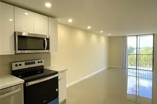 16851 NE 23rd Ave, North Miami Beach, FL 33160 - Photo 4