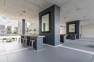 690 SW 1st Ct, Miami, FL 33130 - Photo 26