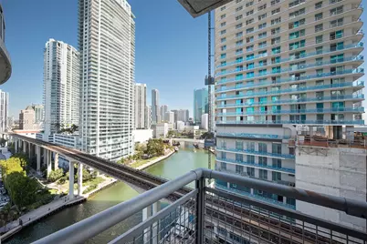 690 SW 1st Ct #1504, Miami, FL 33130 - Photo 6