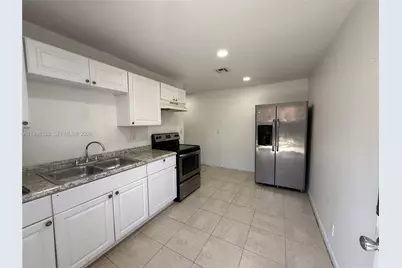 817 5th St #4, West Palm Beach, FL 33401 - Photo 16