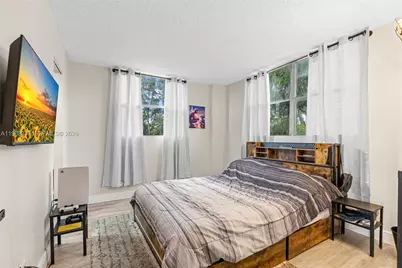 112 Royal Park Dr #3H, Oakland Park, FL 33309 - Photo 16