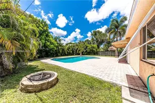 2271 SW 30th Terrace, Fort Lauderdale, FL 33312 - Photo 4