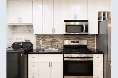 20311 NE 2nd Ave #15, Miami, FL 33179 - Photo 4