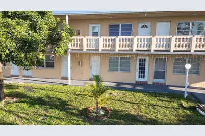 20311 NE 2nd Ave #15, Miami, FL 33179 - Photo 1