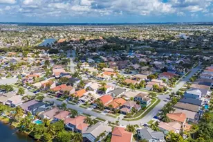 1391 SW 181st Ave, Pembroke Pines, FL 33029 - Photo 28