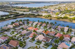 1391 SW 181st Ave, Pembroke Pines, FL 33029 - Photo 34