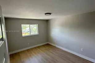 1101 NE 80th St, Miami, FL 33138 - Photo 16