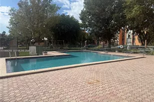 9420 W Flagler St, Miami, FL 33174 - Photo 6