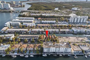 3860 NE 168th St, North Miami Beach, FL 33160 - Photo 12