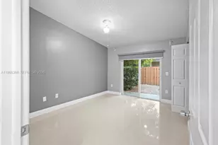 6910 NW 166th Terrace, Miami Lakes, FL 33014 - Photo 22