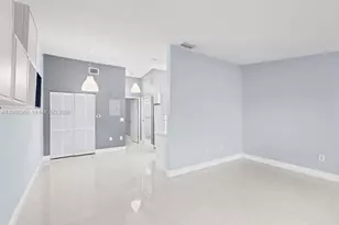 6910 NW 166th Terrace, Miami Lakes, FL 33014 - Photo 12