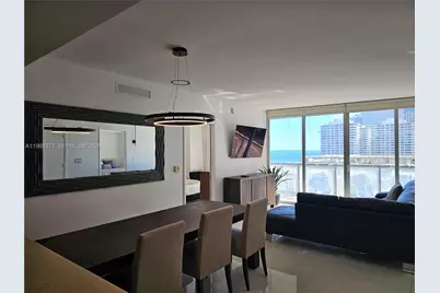 495 Brickell Ave #905, Miami, FL 33131 - Photo 2
