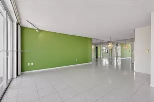 2801 NE 183rd St, Aventura, FL 33160 - Photo 16
