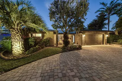 291 SE 5th Ter, Pompano Beach, FL 33060 - Photo 1