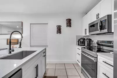 3364 NW 51st Ter, Miami, FL 33142 - Photo 8